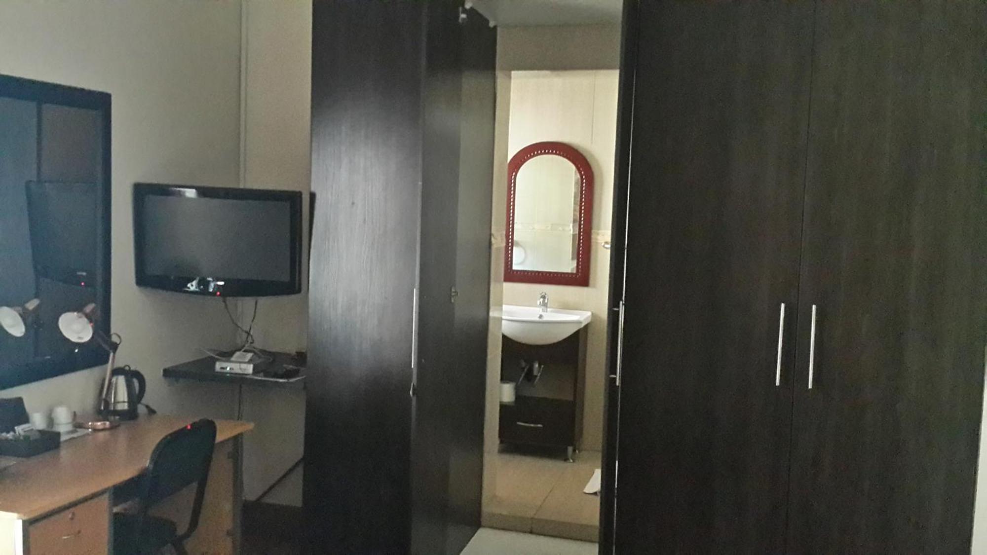 Eagle Rock Executive Guest House Kempton Park Habitación foto